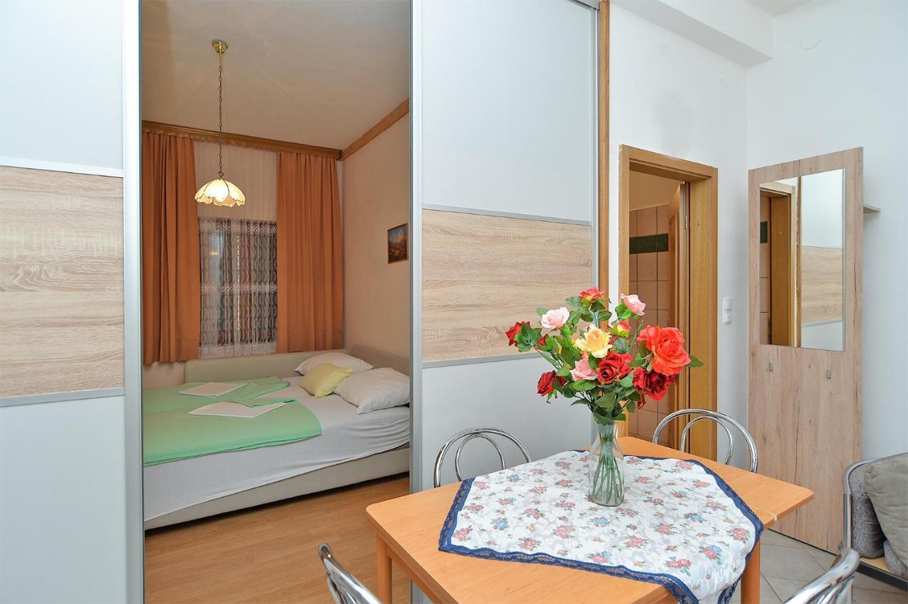 Apartments Joko 1160 Pula Extérieur photo