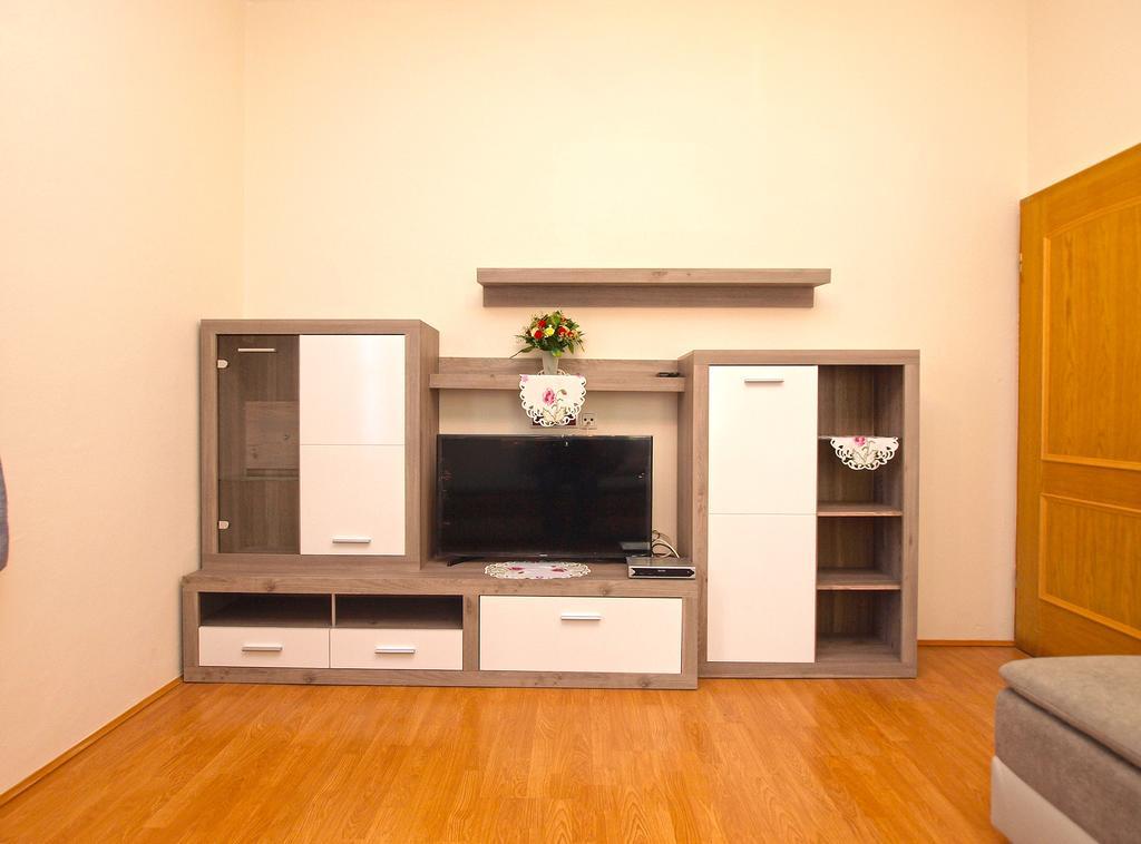 Apartments Joko 1160 Pula Extérieur photo